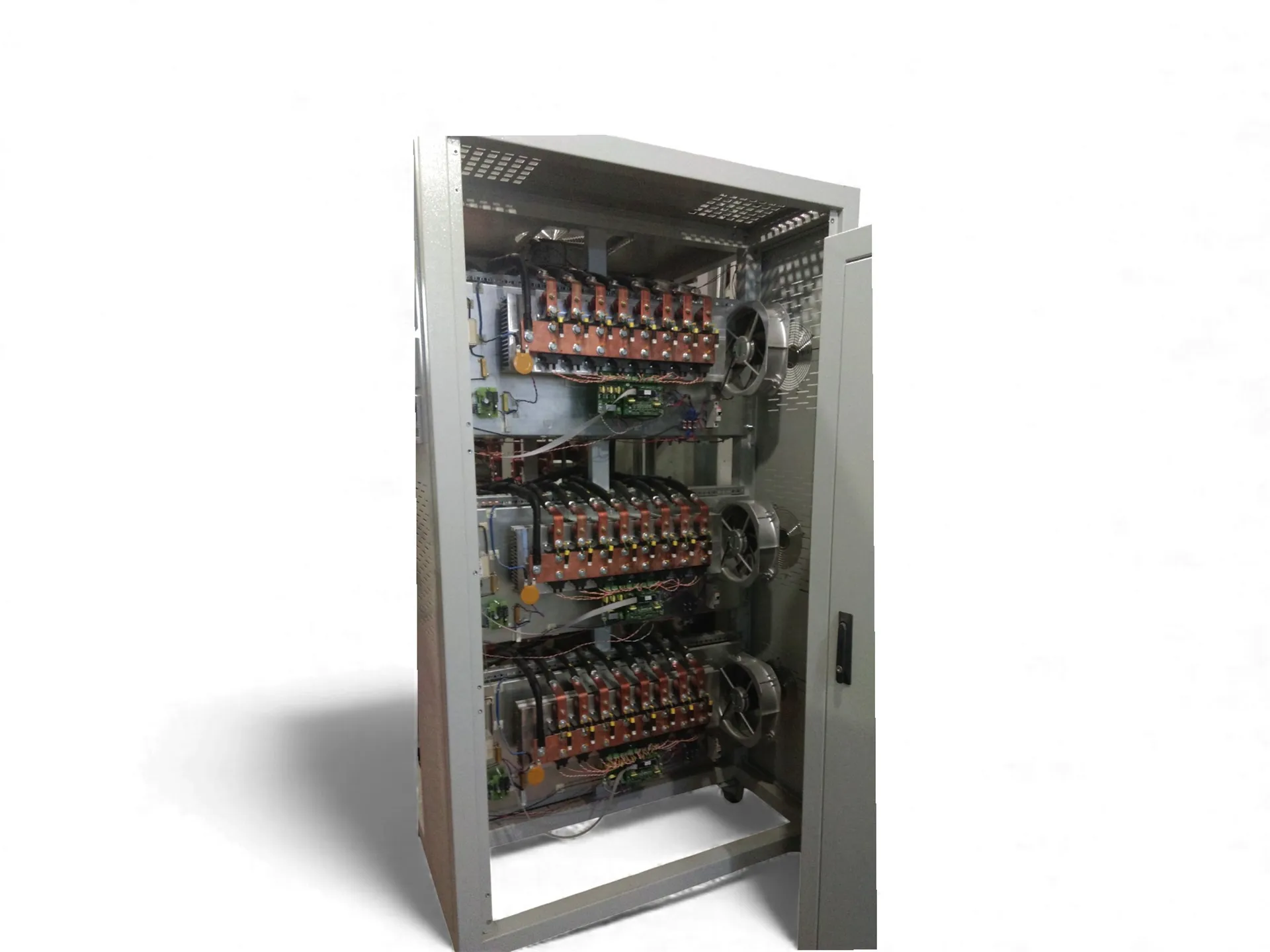 1000-KVA THREE-PHASE REGULATOR